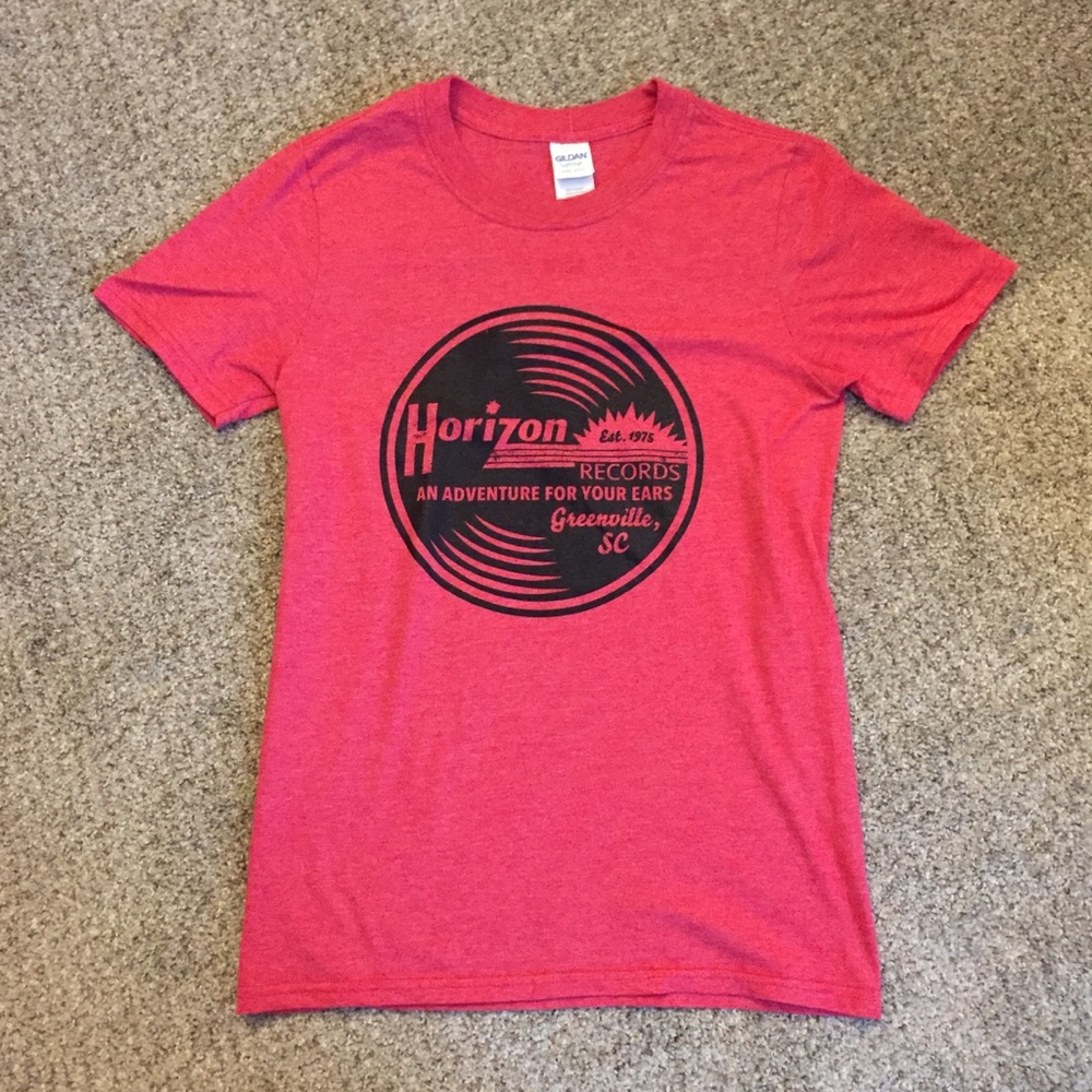 South Carolina tee size xs